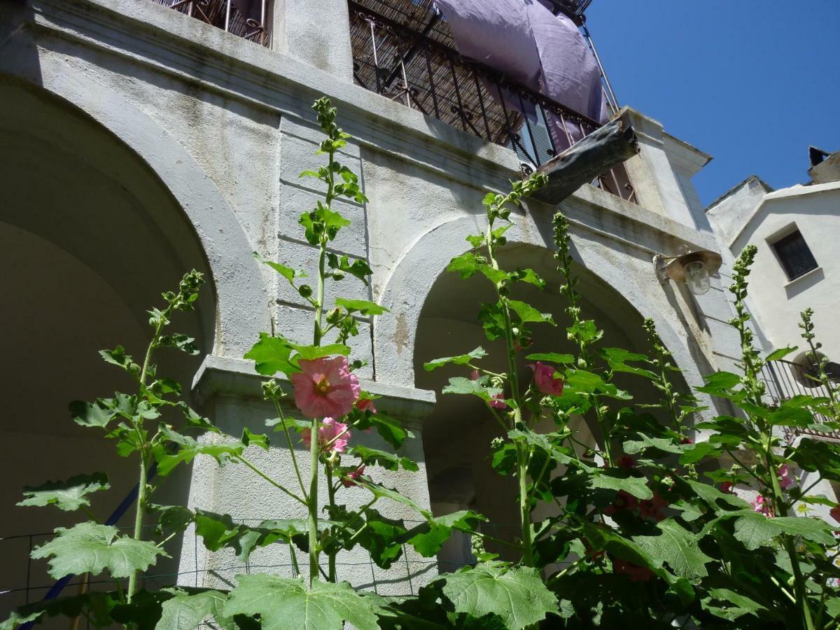 Bed and Breakfast Casale Lucrezia Cagnano Exterior foto